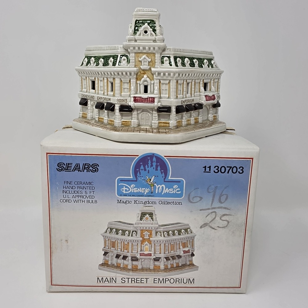 Vintage Sears 1988 Disney Magic Kingdom Collection ~ Main Street Emporium #30703 - Picture 2 of 16